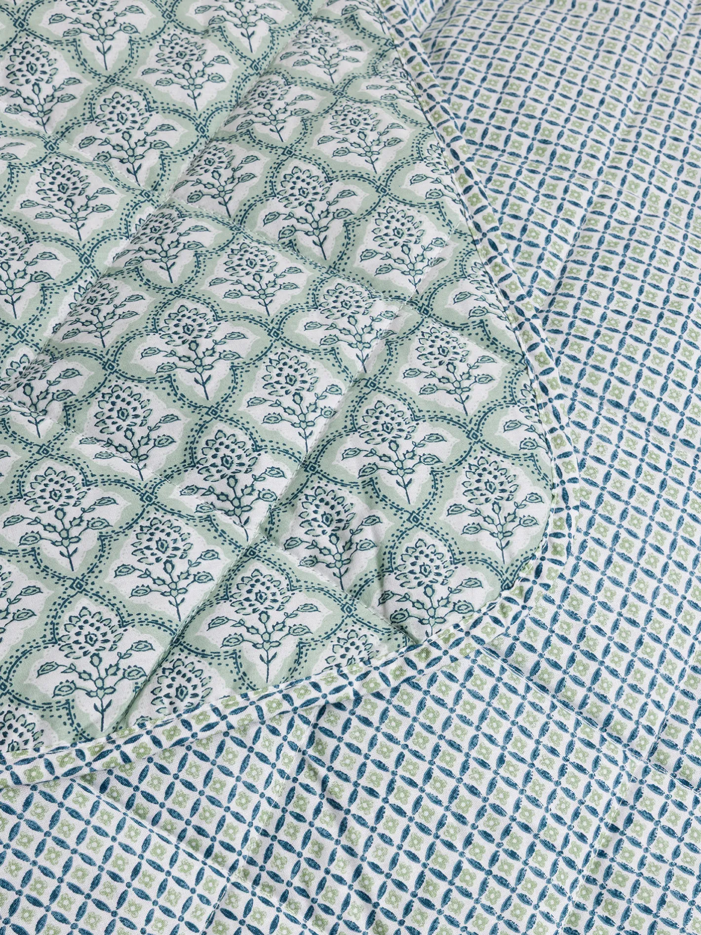 coincasa Biancheria Da Letto|Trapunte E Copriletti|Copriletto trapuntato in puro cotone double face Multicolor