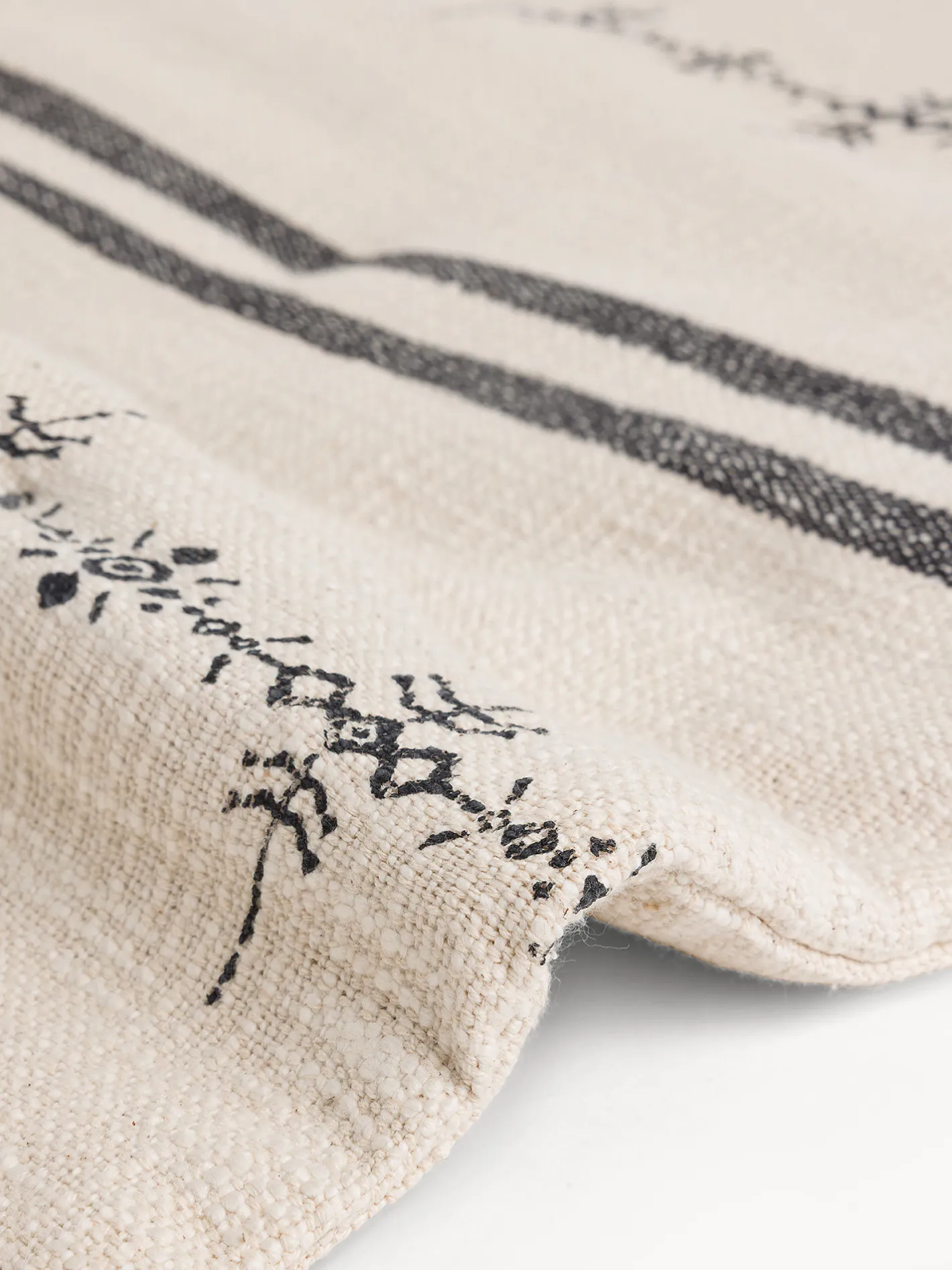 coincasa Cuscini|Cuscini Divano|Cuscino topper ricamato 50x100cm Multicolor