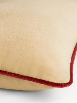 coincasa Cuscini|Cuscini Divano|Cuscino 35x50 cm in velluto con piping a contrasto Rosso bordeaux