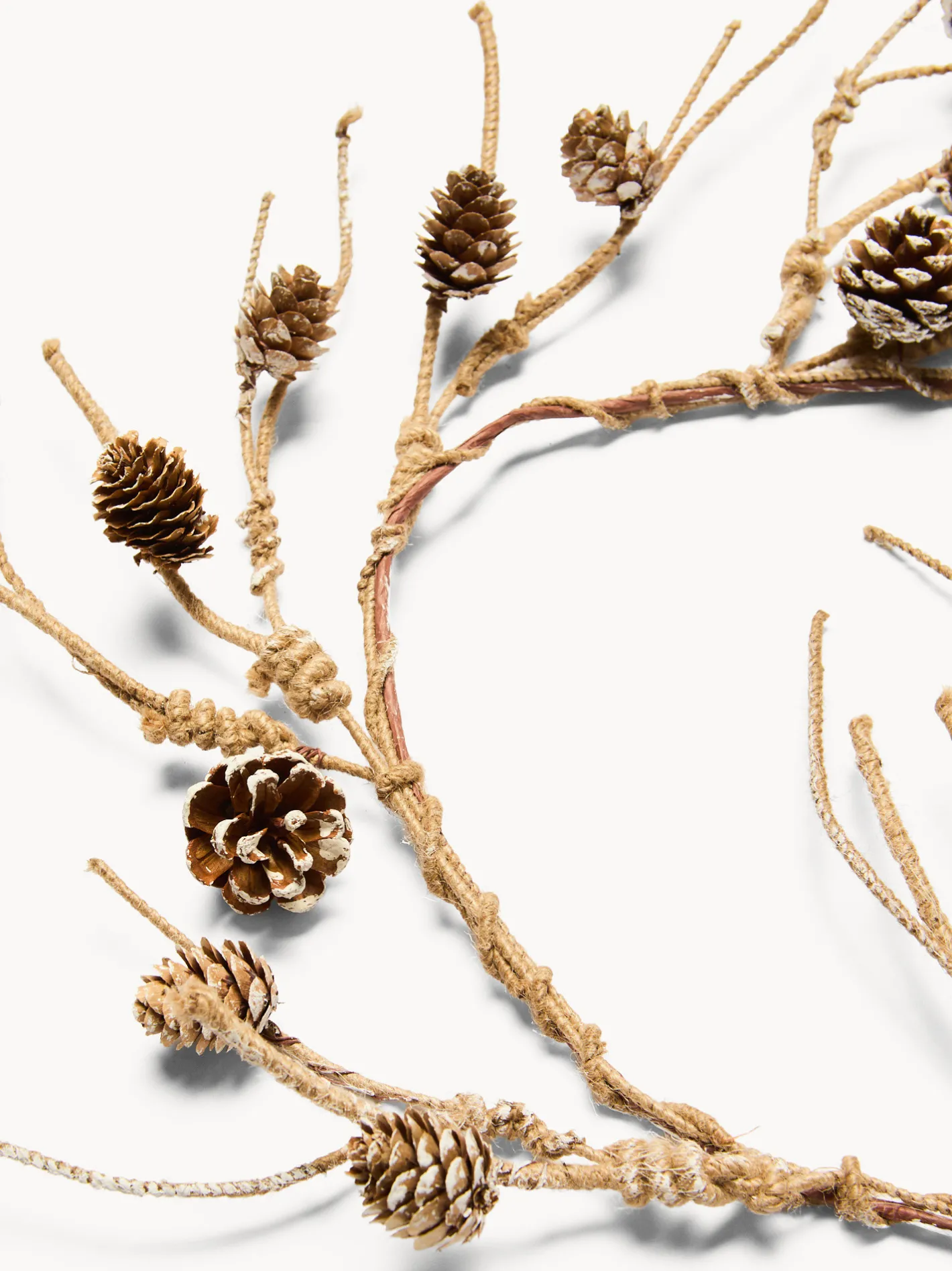 coincasa Ghirlande Natalizie|Festone in corda con pigne Marrone