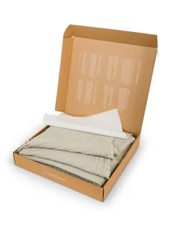 society limonta Biancheria Da Letto|Coperte E Plaid|Plaid morbidissimo in pura lana Special Capsule SOCIETY Made in Italy per Coincasa Beige