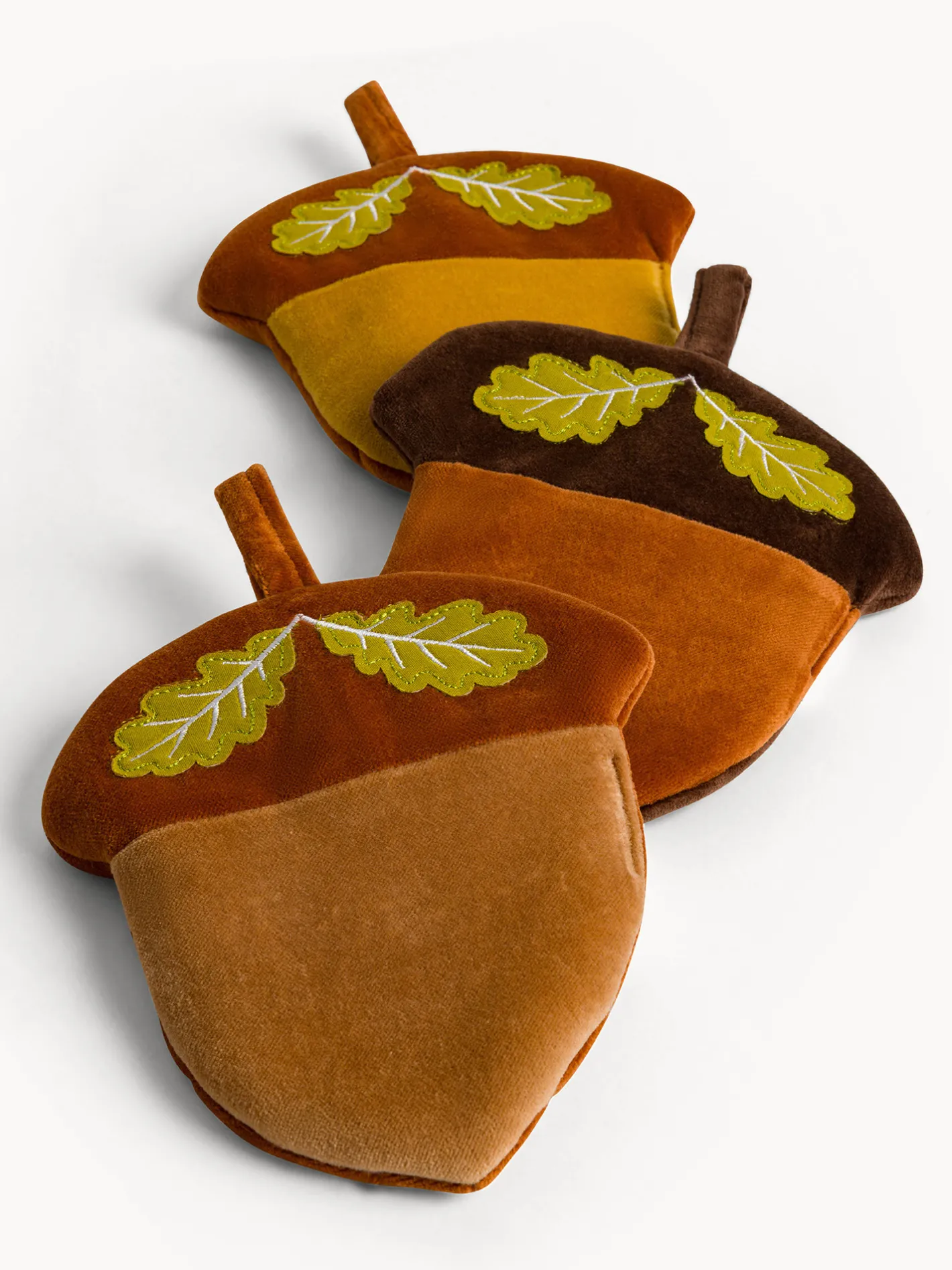 coincasa Biancheria Da Tavola|Presine E Guanti Da Cucina|Presina a forma di ghianda in velluto di puro cotone Multicolor