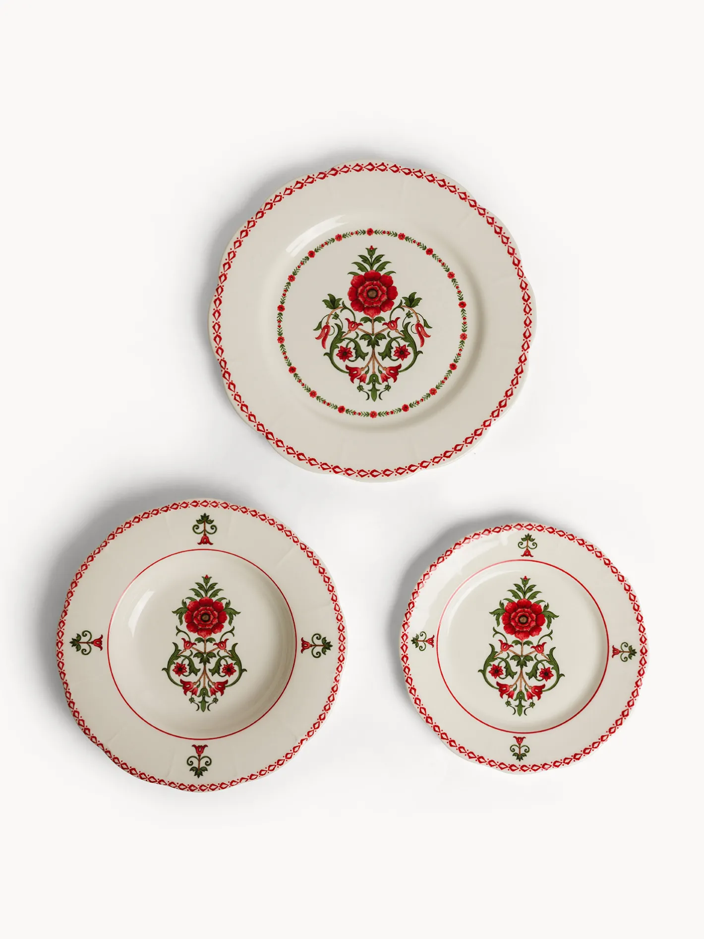 coincasa Piatti|Set 18 piatti in ceramica dettaglio fiore rosso Bianco