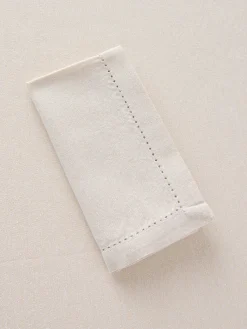 coincasa Tovaglie E Tovaglioli|Tovaglie E Runner Natalizi|Tovaglia in cotone e lurex con orlo à jour Bianco