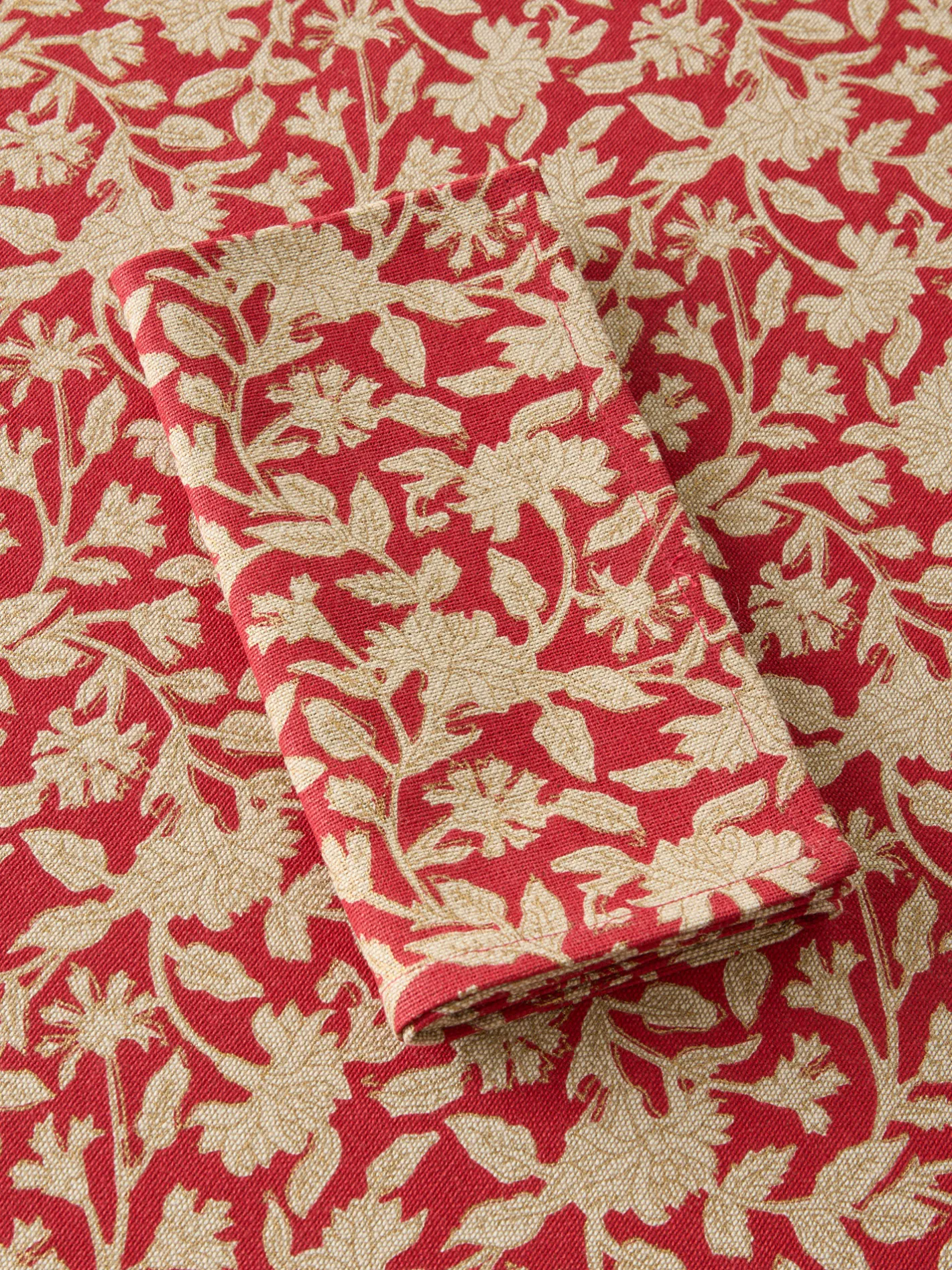 coincasa Tovaglie E Tovaglioli|Tovaglie E Runner Natalizi|Tovaglia in puro cotone con stampa manuale e dettagli d'oro Rosso